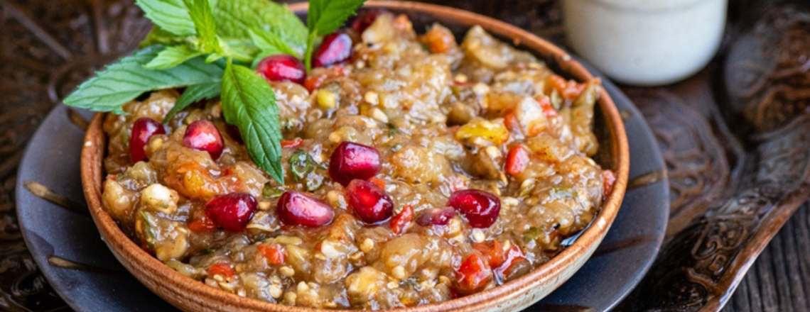 Baba Ghanoush - pasta z pieczonych bakłażanów